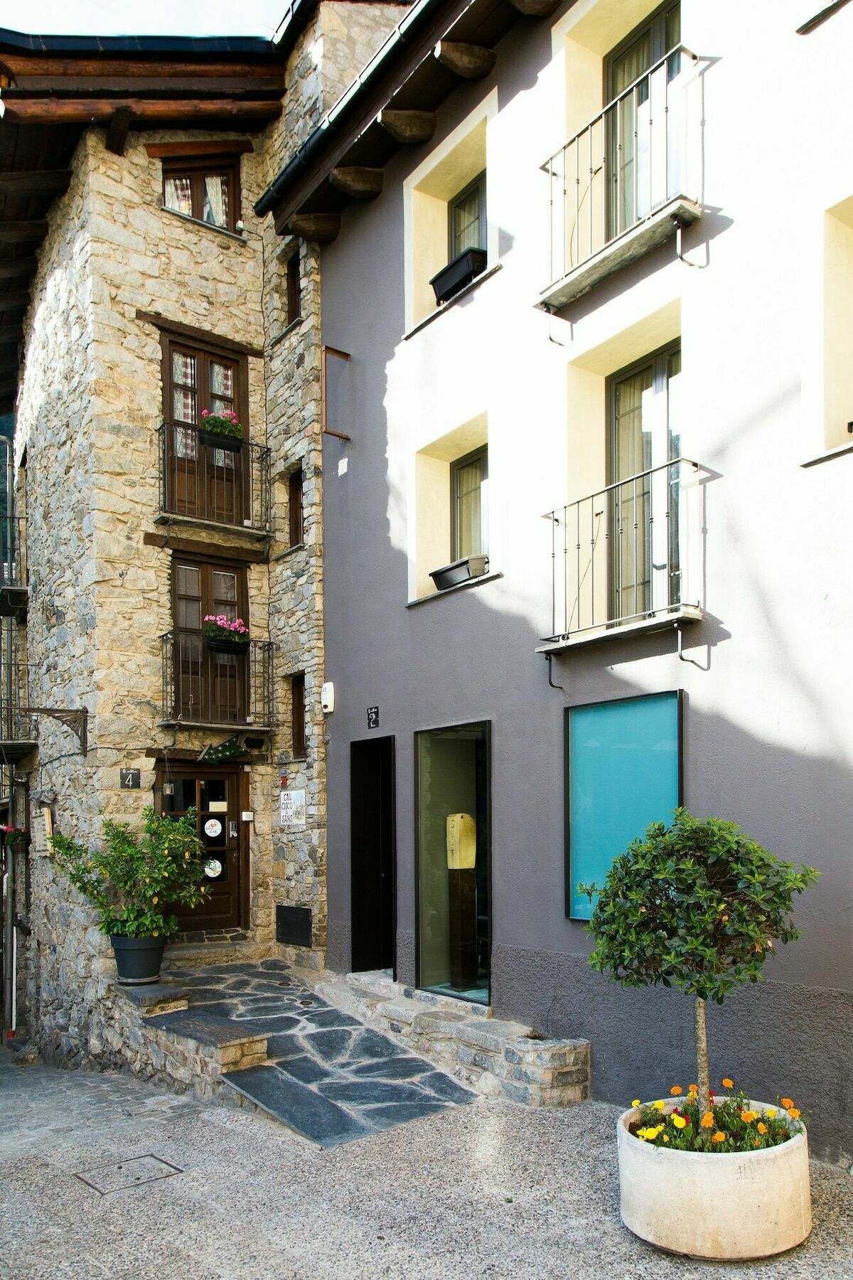 Hostal Cisco De Sans Andorra la Vella Esterno foto